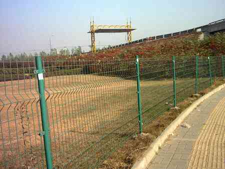 南京果园护栏网厂-南京果园护栏网-南京律和护栏网厂