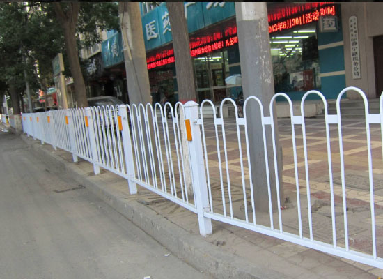 市政道路围栏.jpg