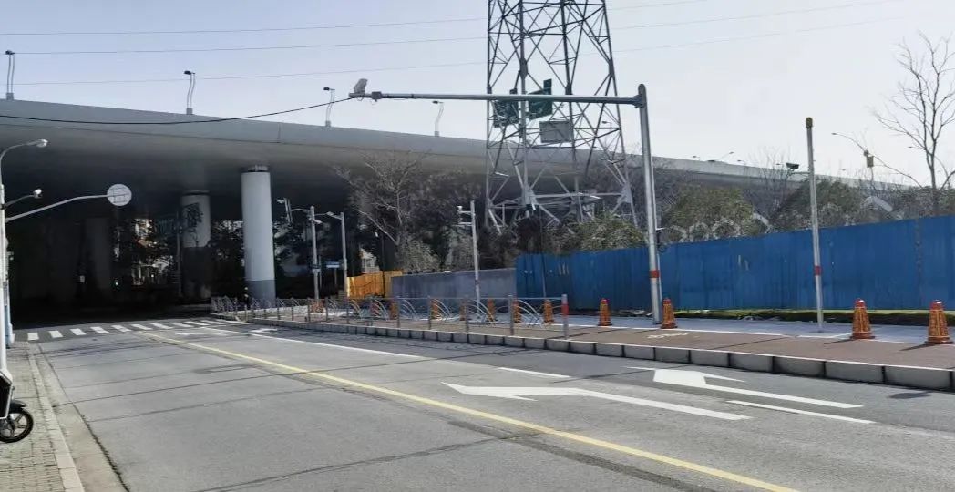 道路护栏