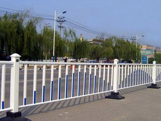 道路护栏